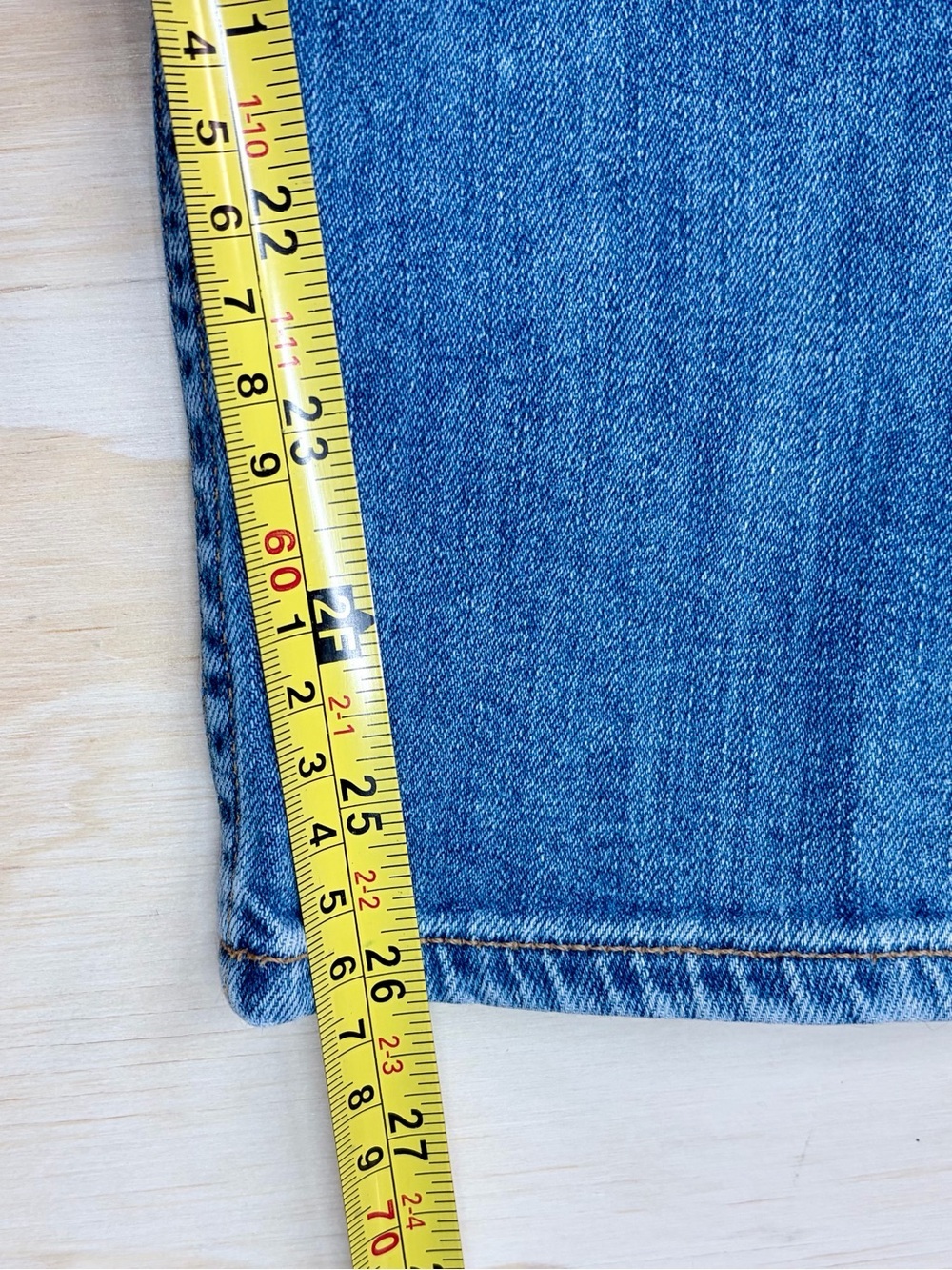 PAIGE Carter Slim Boyfriend Jeans Distressed Light Wash Size 28 - Picture 10 of 10